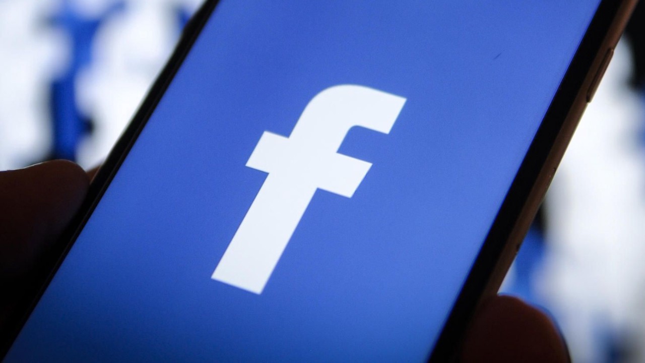 Facebook’tan şifre skandalı!