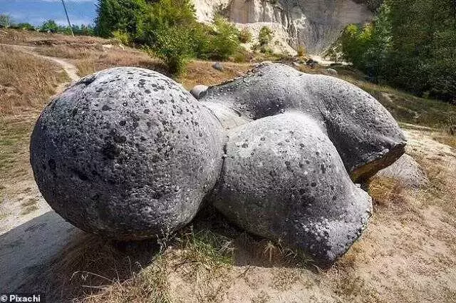 Bu ilçeye gelenler gördüklerine inanamıyor! Gerçeği yerli halktan öğreniyorlar
