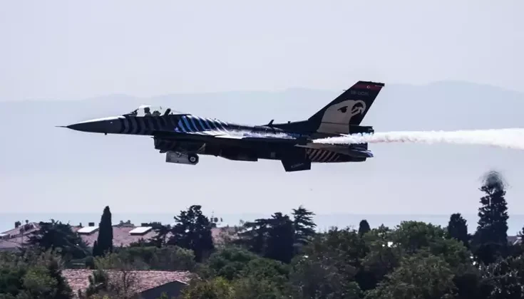 Teknofest’te SOLOTÜRK’ten nefes kesen gösteri